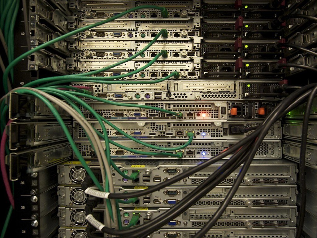 Rack Server & Akesoris
